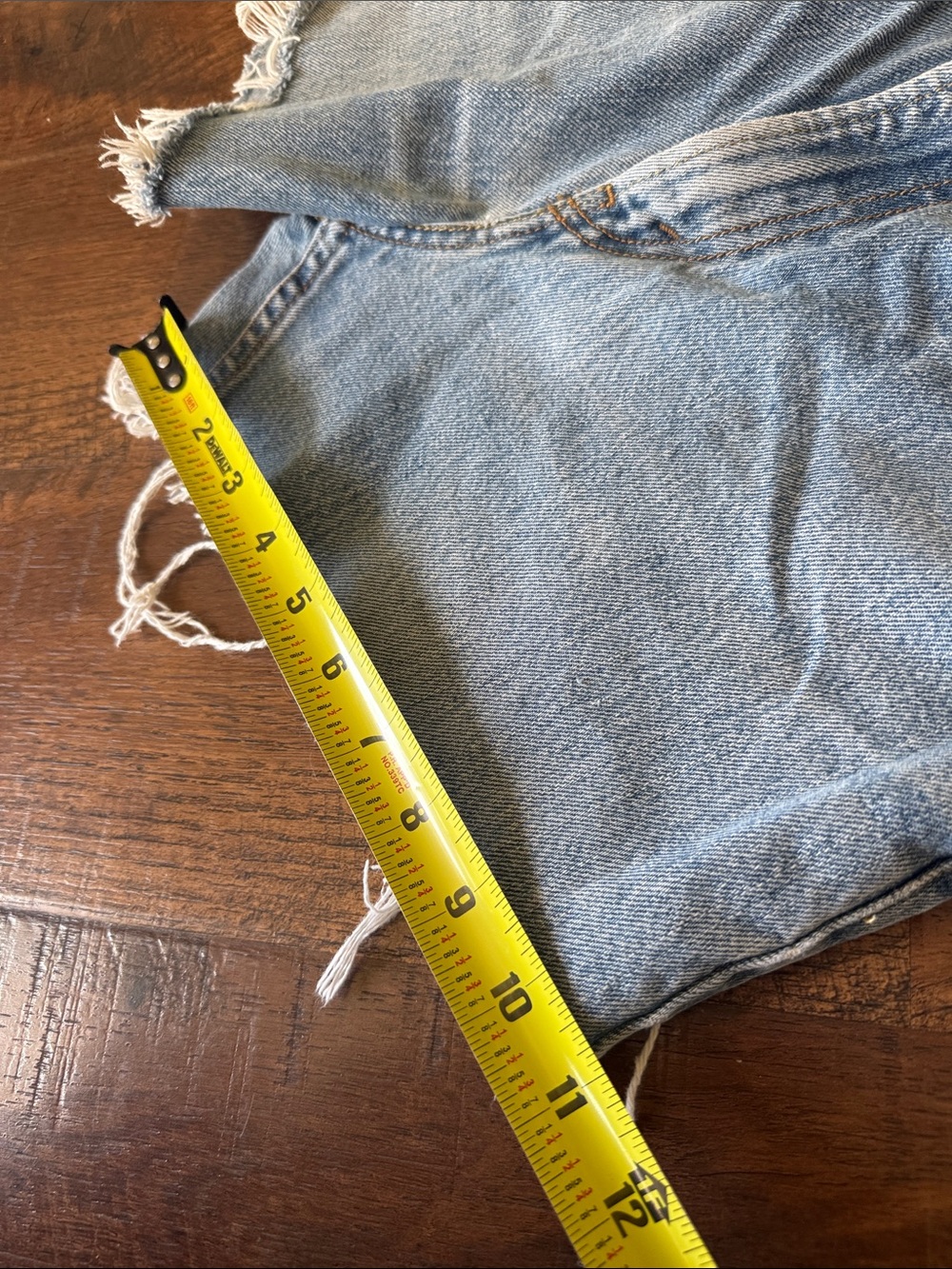 Levi's 505 Light Wash Denim Cutoff Shorts with Frayed Hem - Picture 5 of 7